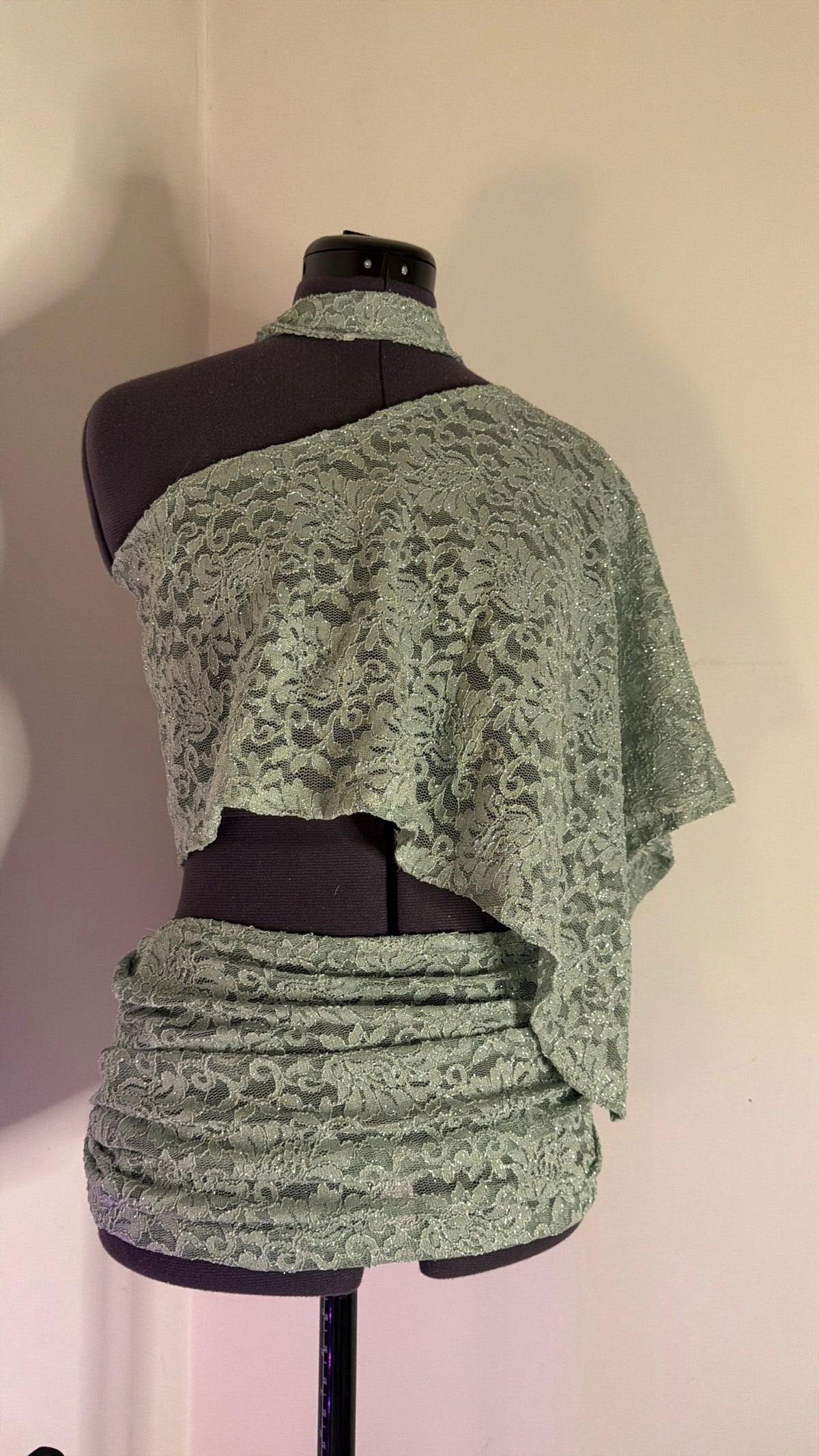 3 PIECE (SIZE 8)