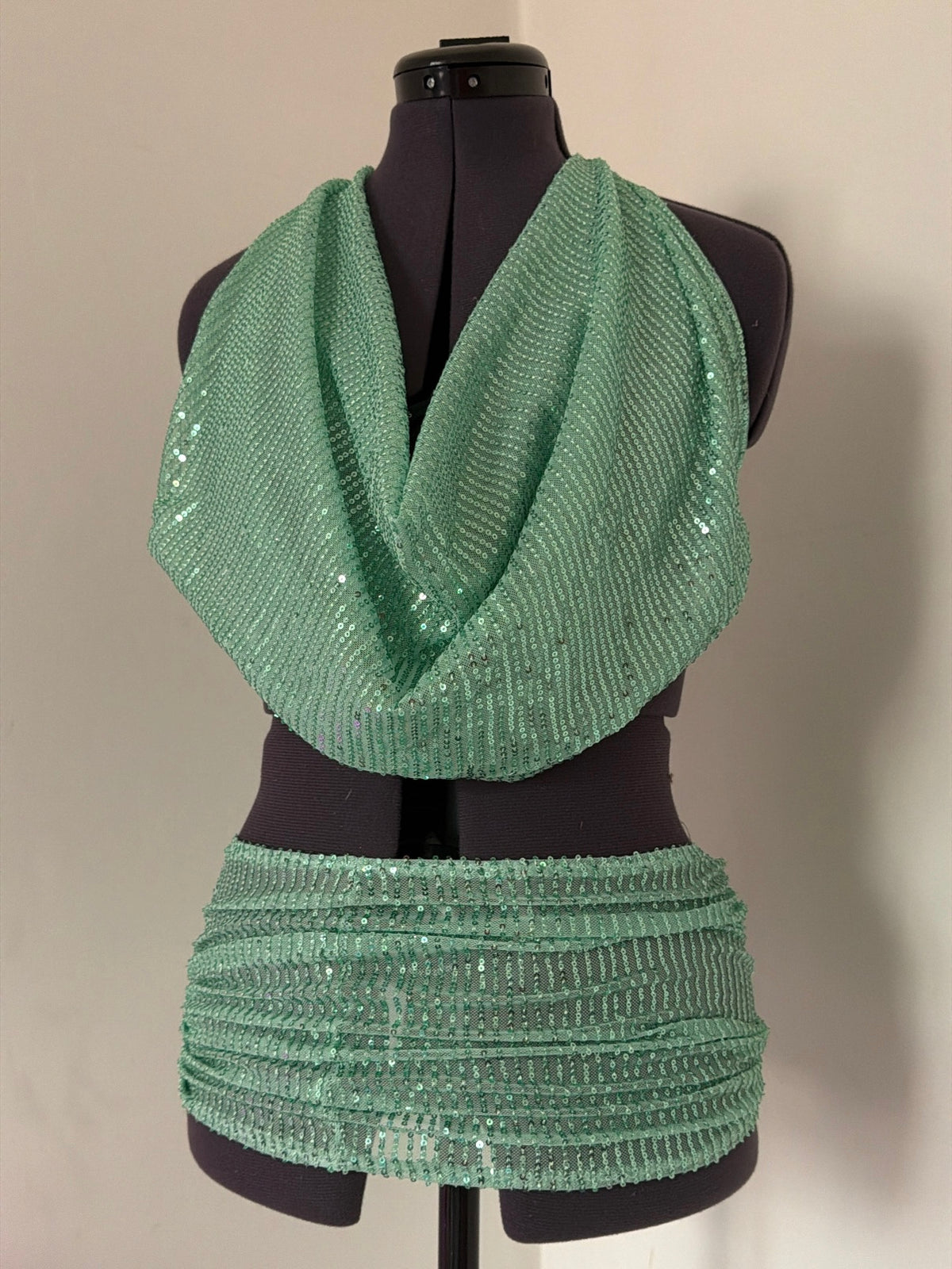 GREEN SEQUIN CO ORD (SIZE 6)